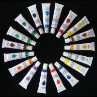 Low price high quality acrylic paint 24 colors 12ml in tube with color box for drawing bright color and good coverage